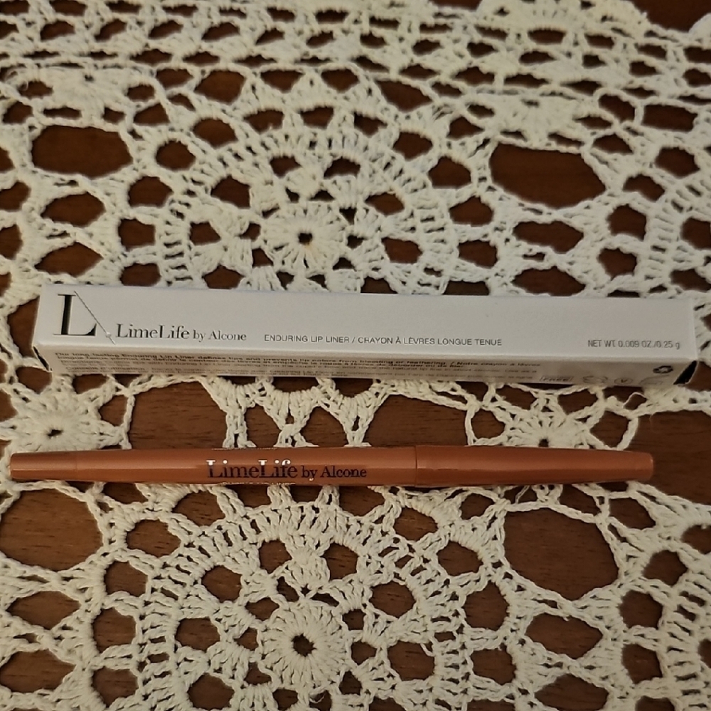 LimeLife by Alcone Enduring Lip Liner - Tan